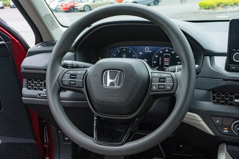 Certified 2023 Honda Accord EX image 22