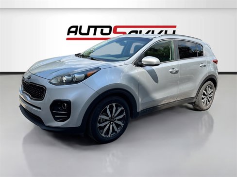 Used 2017 Kia Sportage EX image 3