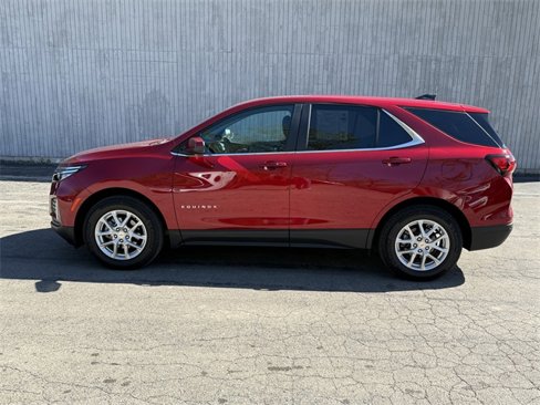 Used 2024 Chevrolet Equinox LT image 9