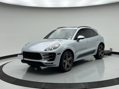 Used 2017 Porsche Macan Turbo image 1