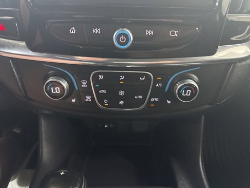 Used 2018 Chevrolet Traverse LT image 46