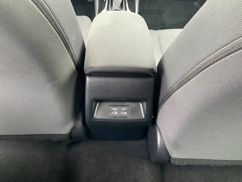Used 2023 Toyota Corolla LE image 11