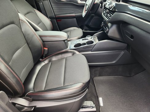 New 2025 Ford Escape ST-Line image 10
