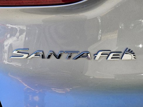 Used 2023 Hyundai Santa Fe SEL image 16
