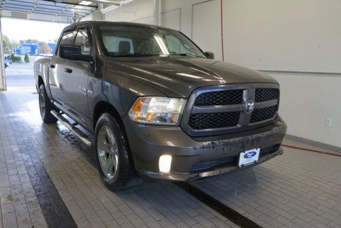 Used 2014 RAM 1500 Express image 17