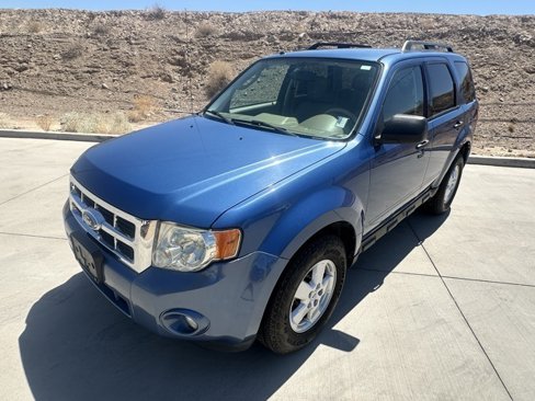Used 2010 Ford Escape XLT image 1
