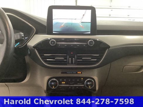 Used 2021 Ford Escape SE w/ Convenience Package image 16