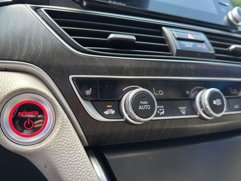 Used 2020 Honda Accord EX-L image 25