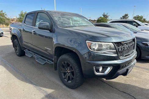 Used 2019 Chevrolet Colorado LT w/ LT Convenience Package image 2