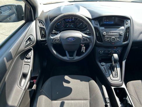 Used 2017 Ford Focus S image 9