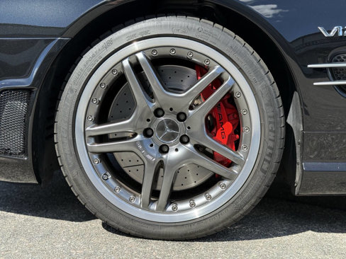 Used 2005 Mercedes-Benz SL 65 AMG image 6