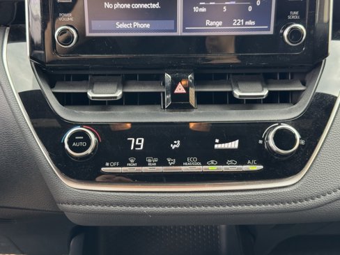 Used 2020 Toyota Corolla SE image 23