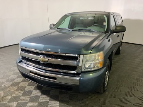 Used 2011 Chevrolet Silverado 1500 W/T w/ LS Package image 4