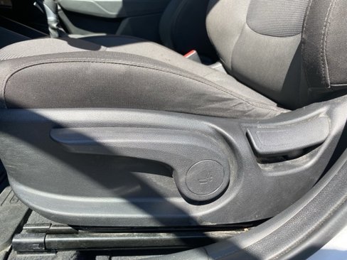 Used 2018 Hyundai Accent SE image 19