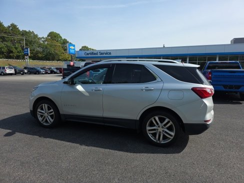 Used 2018 Chevrolet Equinox Premier image 4