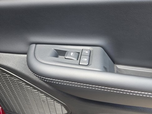 New 2025 Jeep Grand Cherokee L Laredo image 34