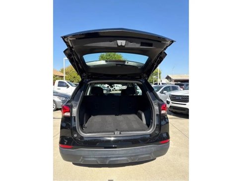 Used 2023 Chevrolet Equinox LS image 11