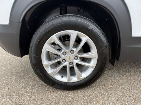 New 2026 Chevrolet TrailBlazer LS image 11