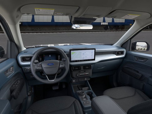 New 2025 Ford Maverick XLT image 9