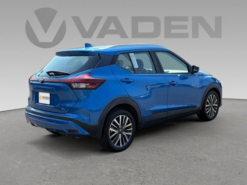Used 2021 Nissan Kicks SV image 19