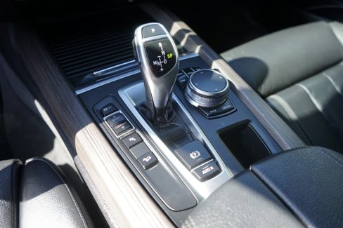 Used 2017 BMW X5 xDrive35d image 21