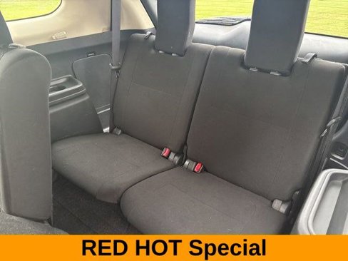 Used 2020 Mitsubishi Outlander ES image 32