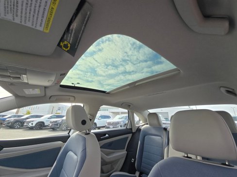 New 2025 Volkswagen Jetta SE image 24