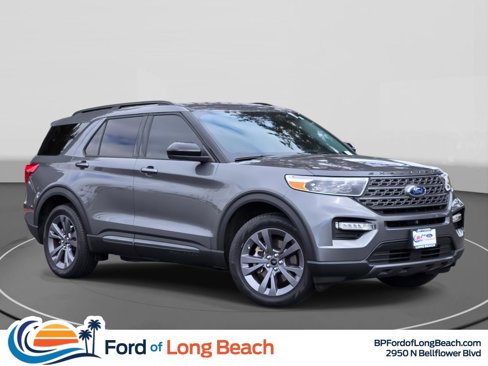 Used 2022 Ford Explorer XLT w/ Equipment Group 202A image 1