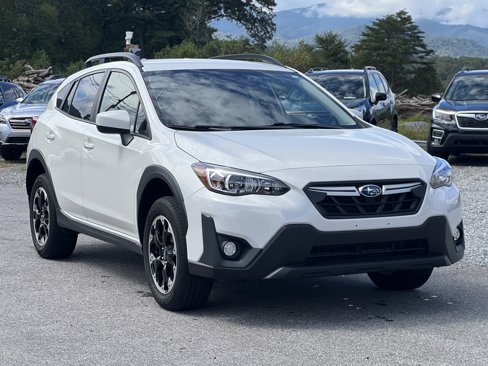 Used 2022 Subaru Crosstrek 2.0i Premium image 1