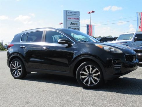 Used 2017 Kia Sportage EX w/ EX Technology Package image 2