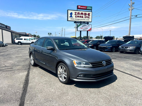 Used 2015 Volkswagen Jetta TDI SEL image 4
