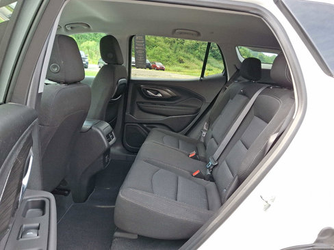 Certified 2022 GMC Terrain SLE w/ Driver Convenience Package image 11