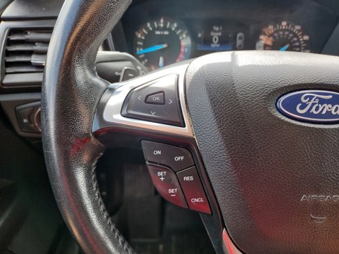 Used 2018 Ford Fusion SE w/ Equipment Group 201A image 22