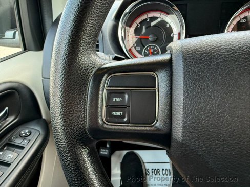 Used 2019 Dodge Grand Caravan SE image 20