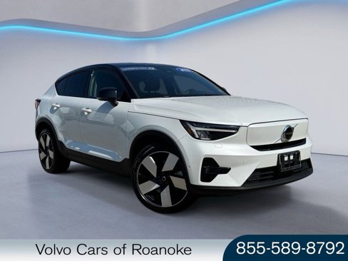 Certified 2022 Volvo C40 P8 Recharge Ultimate image 1
