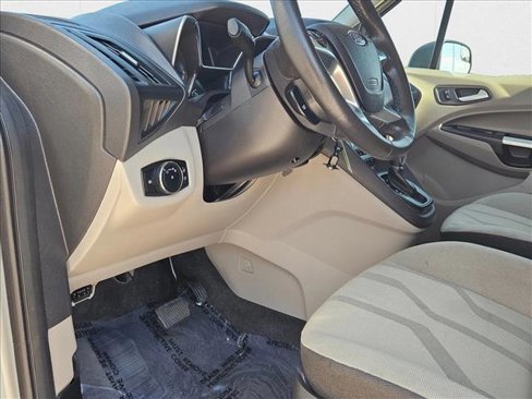 Used 2017 Ford Transit Connect XLT image 10
