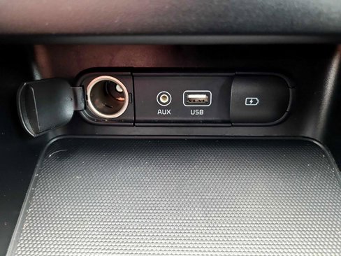 Used 2020 Kia Forte GT image 25