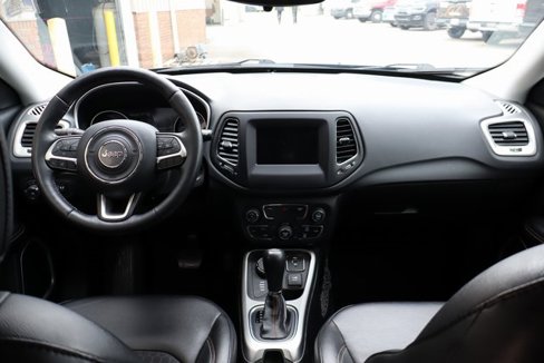 Used 2019 Jeep Compass Latitude w/ Cold Weather Group image 37