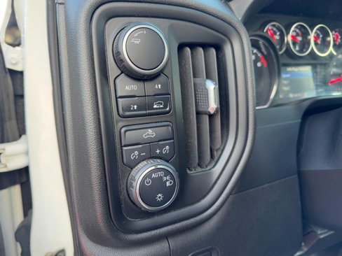 Used 2022 Chevrolet Silverado 1500 Custom w/ Rally Edition image 14
