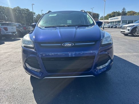 Used 2016 Ford Escape SE w/ Equipment Group 201A image 3