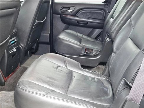 Used 2013 Cadillac Escalade 2WD image 20
