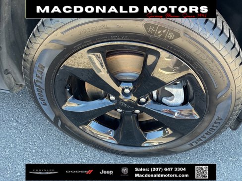 Used 2021 Jeep Cherokee Latitude Plus image 4