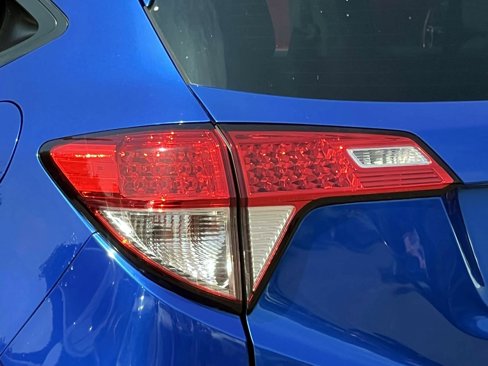 Certified 2018 Honda HR-V EX-L image 8