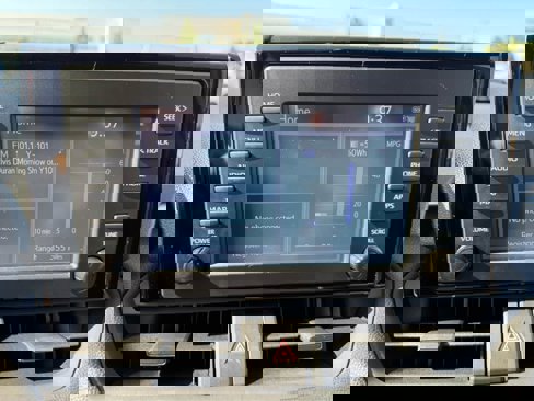 Used 2019 Toyota RAV4 LE image 21