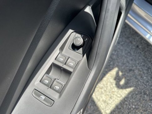 New 2025 Volkswagen Jetta Sport image 11