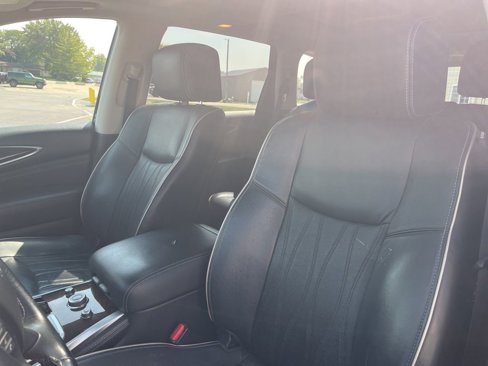 Used 2016 INFINITI QX60 Luxe w/ Deluxe Technology Package image 12