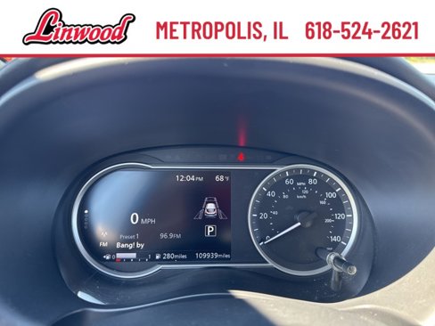 Used 2020 Nissan Kicks SV image 15