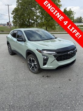 Used 2024 Chevrolet Trax RS w/ Driver Confidence Package image 1