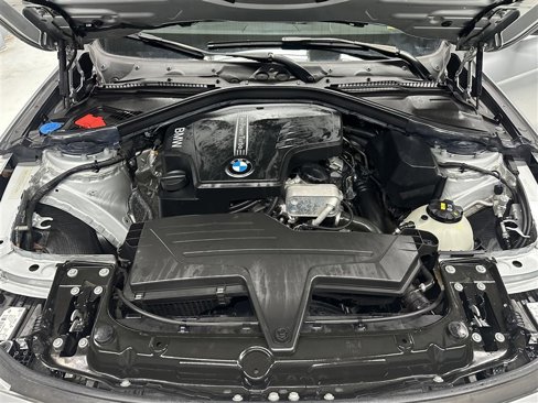Used 2018 BMW 320i xDrive Sedan w/ Convenience Package image 20
