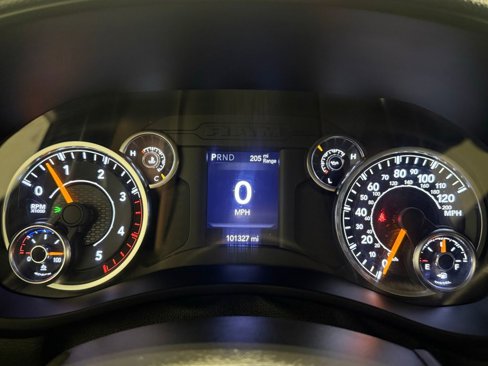 Used 2022 RAM 2500 Tradesman w/ Protection Group image 16